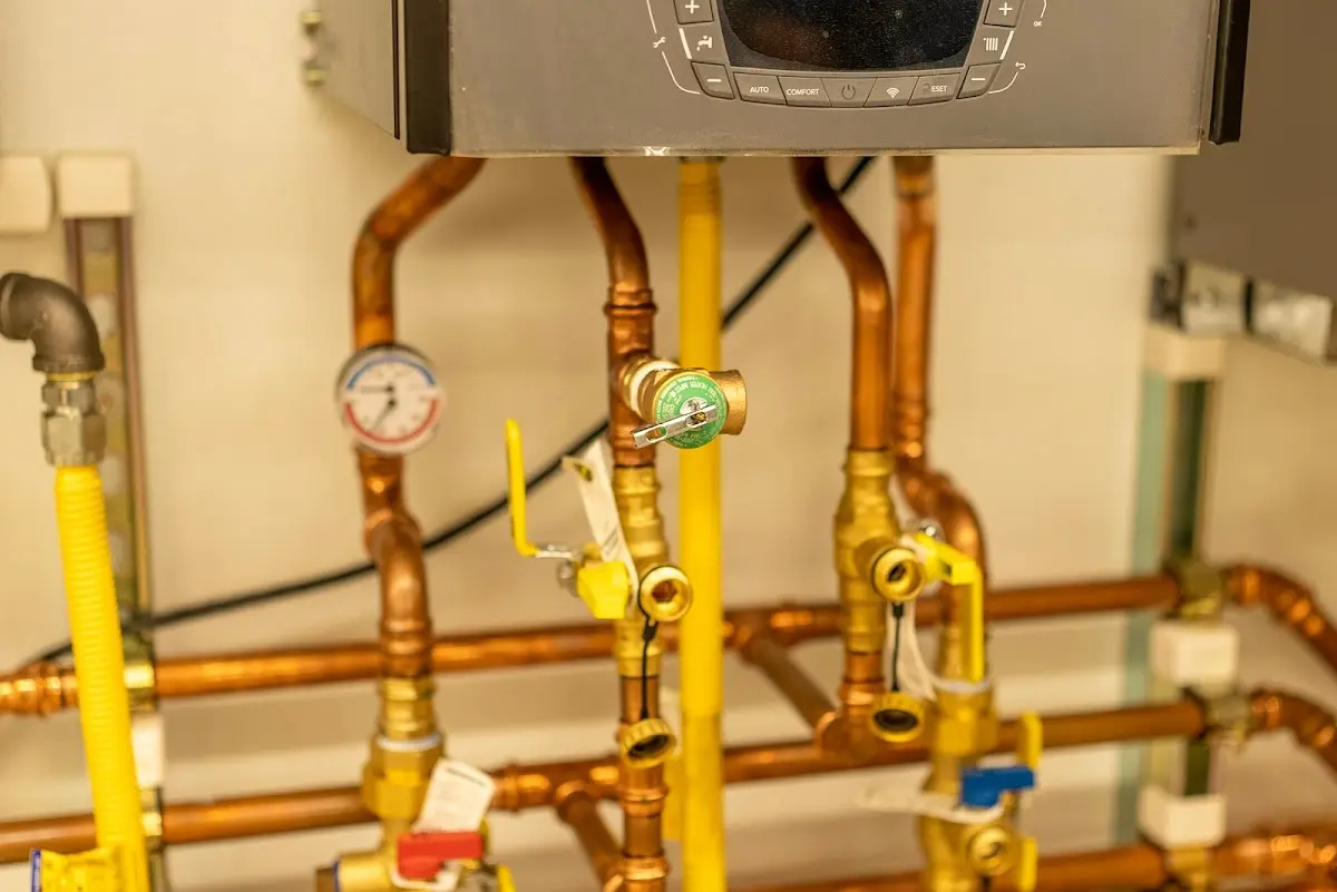 Licensed technician providing Pipe Repair for a homeowner in Lincoln